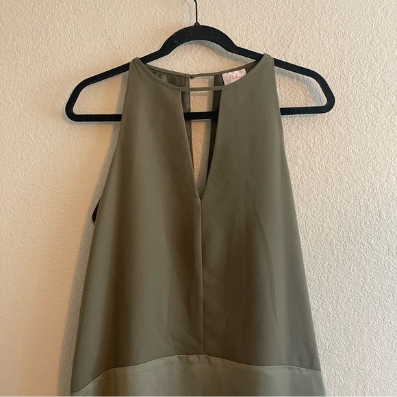 Parker Crosby Two Tone Olive Green Mini Shift Dress with Cutouts Women’s Medium - Picture 3 of 10